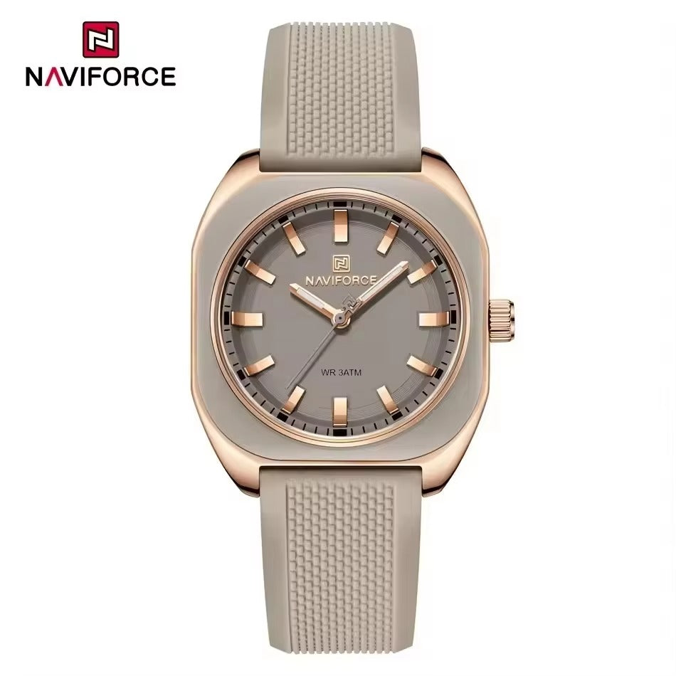 ZeeZaz - Luxury Women’s Silicone Strap Watch – Rose Gold & Beige Edition